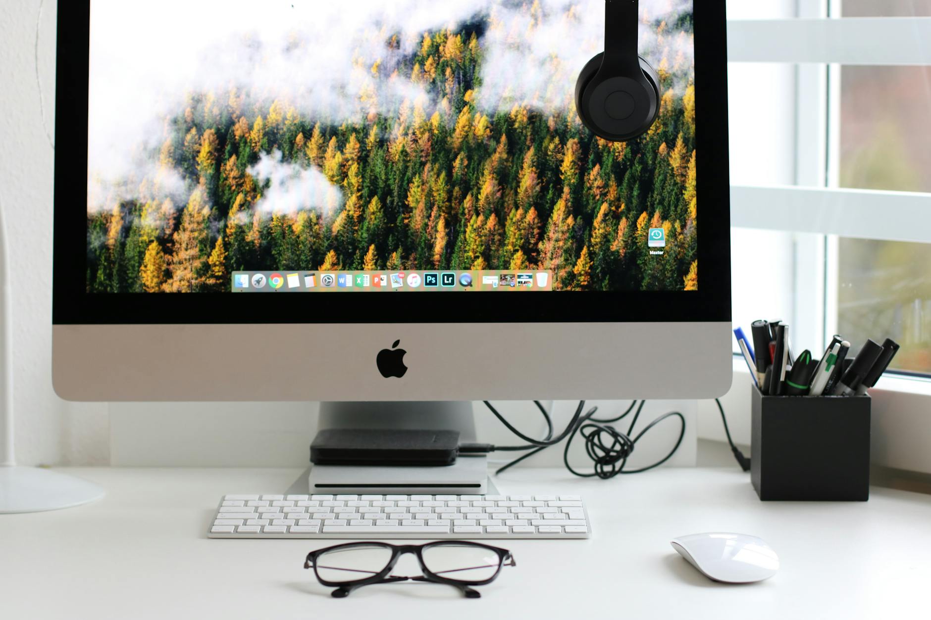 2 Monitor Setup Ergonomic - Prime Reviews Pro