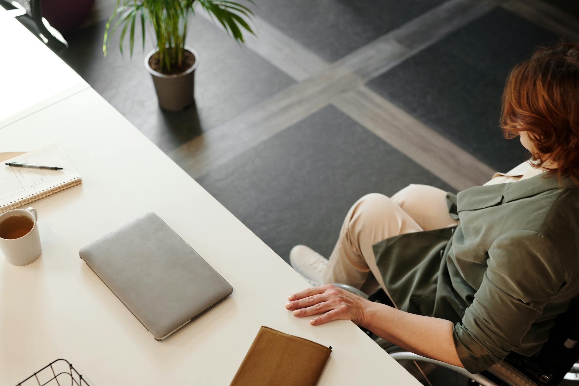 How to Choose the Right Desk Height for Your Body - Prime Reviews Pro