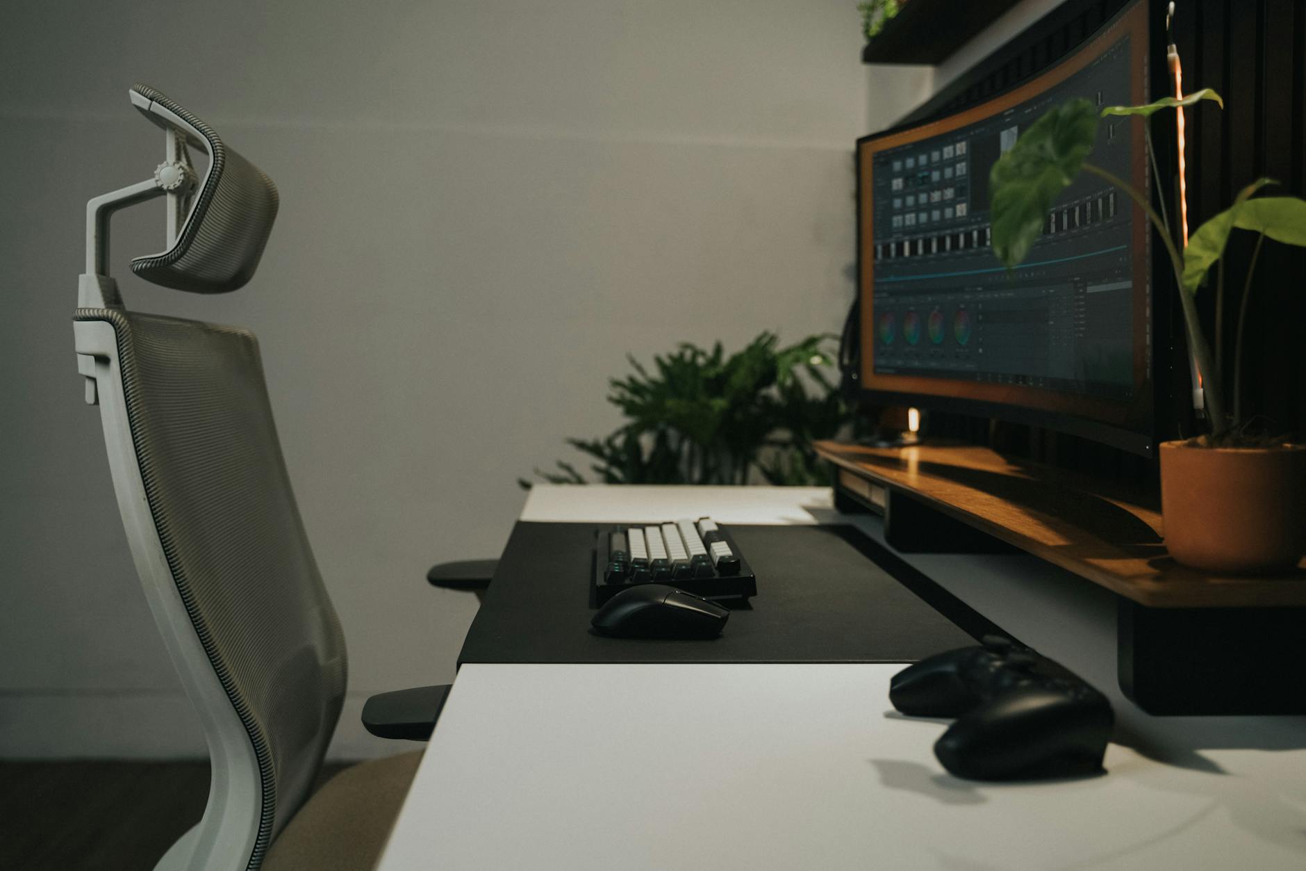 Ultrawide or Dual Monitors: The Truth for Home Offices - Prime Reviews Pro