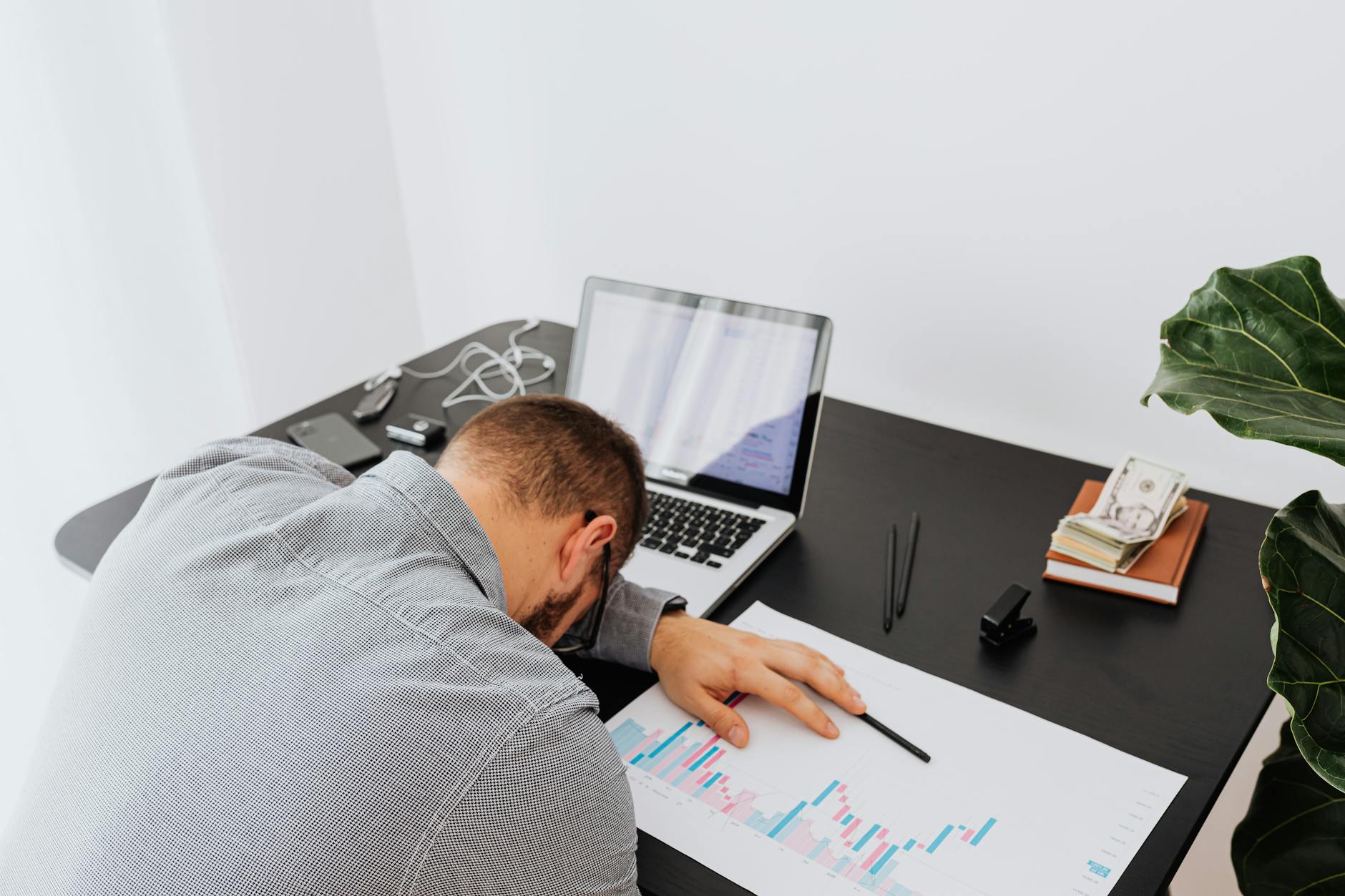 How to Take Better Breaks While Working — Why Your Breaks Might Be Ruining Your Productivity (And Health)