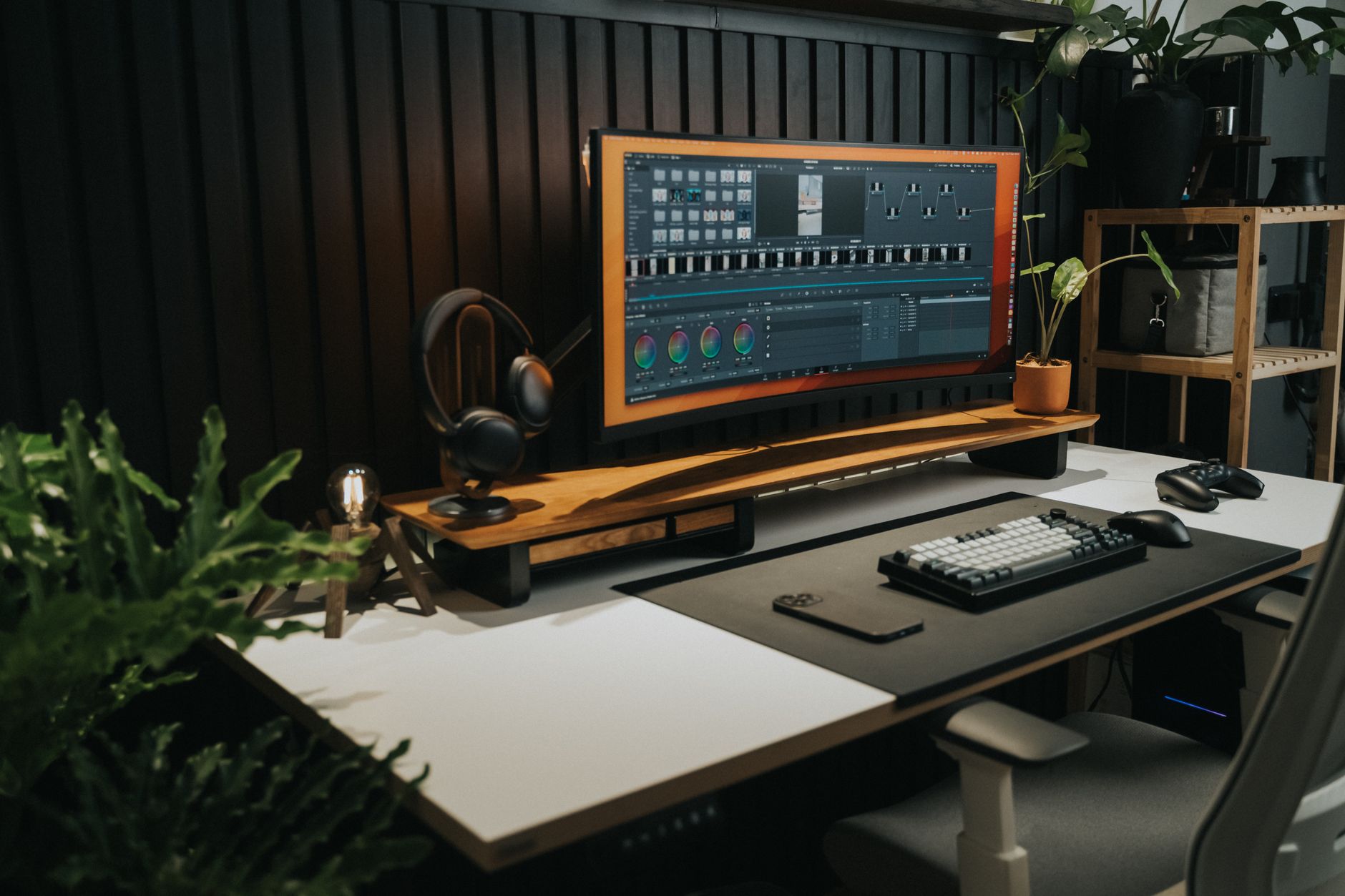 Standing desks for shorter frames - Prime Reviews Pro