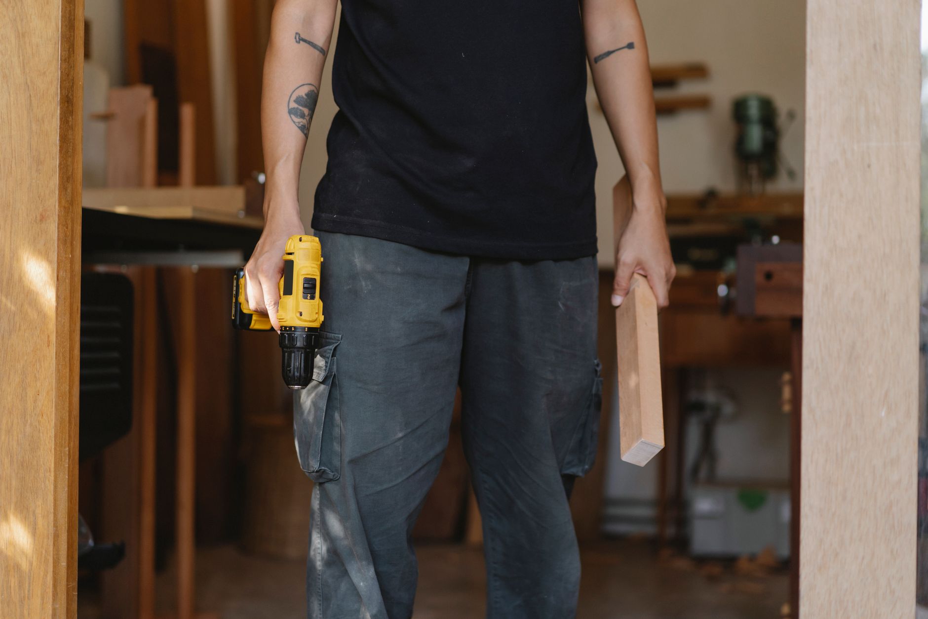 M18 vs 20V: Which Cordless Drill Wins? - Prime Reviews Pro