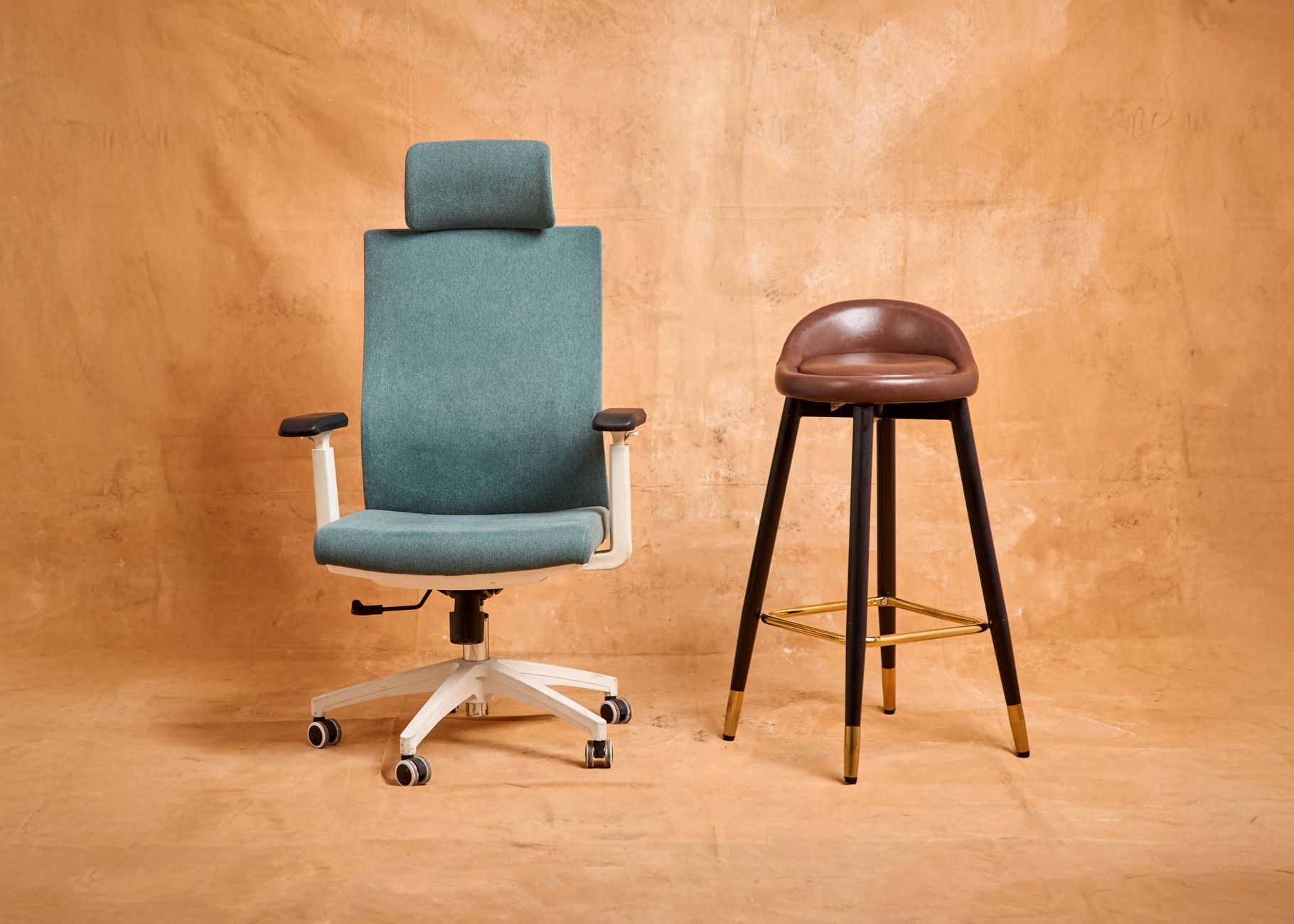 Why adding an office chair headrest might backfire, per experts - Prime Reviews Pro