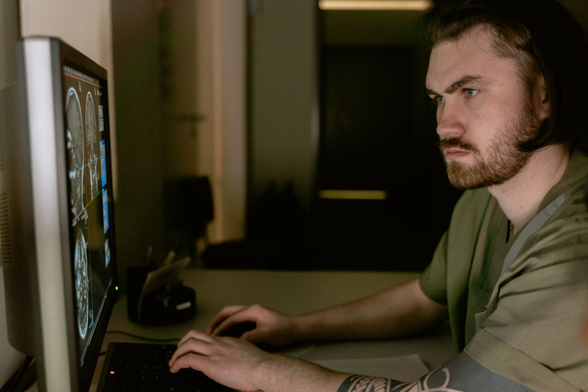 Monitor vs Assess: What's the Difference? — Quick Reference Table