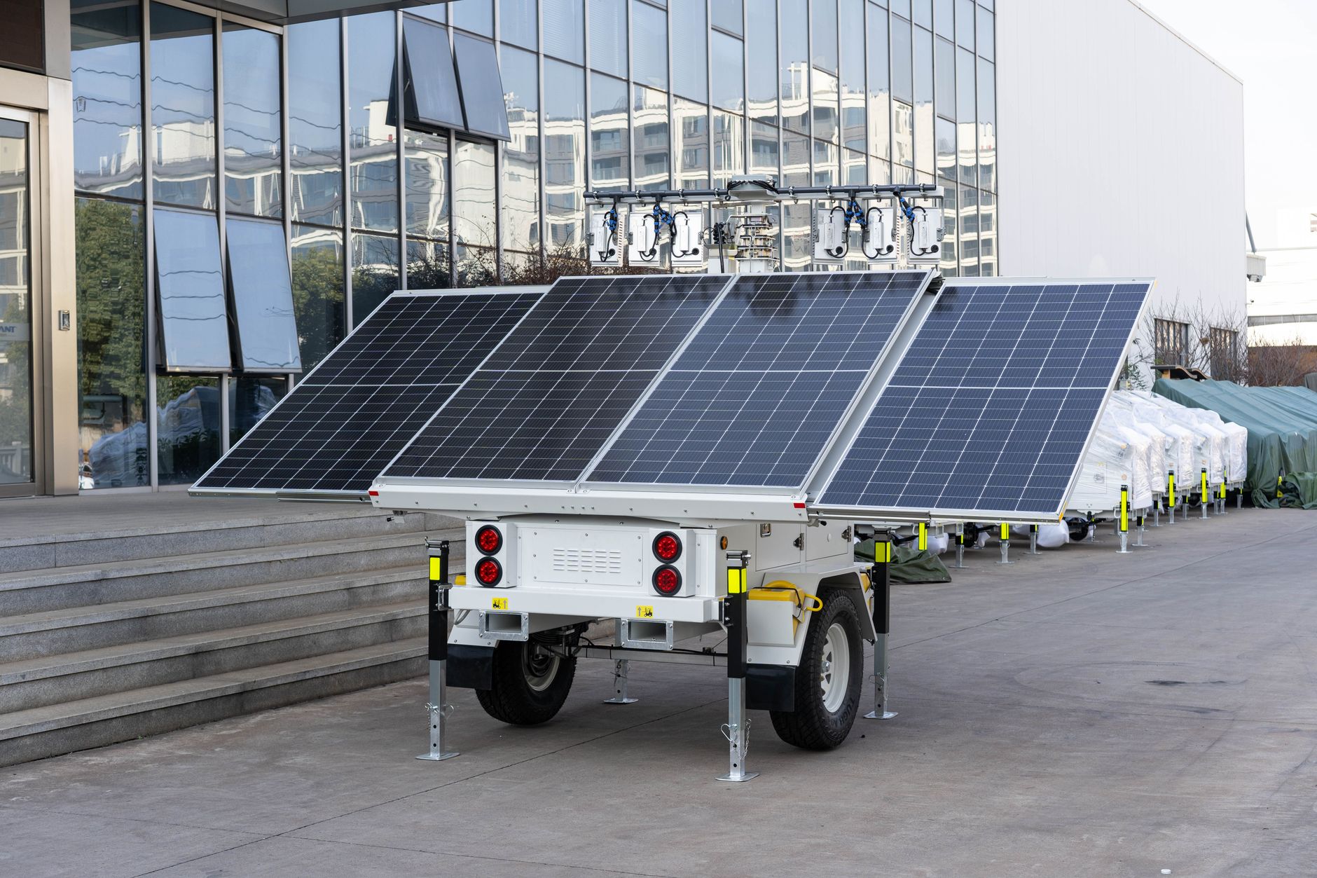 Portable vs Solar: Which Charger Reigns? — Introduction to Portable Chargers and Solar Chargers