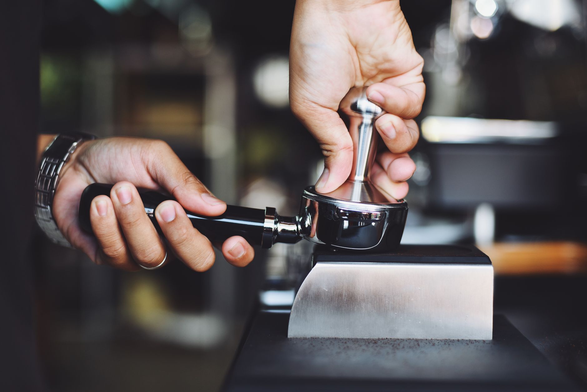 Ninja vs Breville: Which Espresso Wins Your Home Office? — The Contenders: Flagship Models for 2026