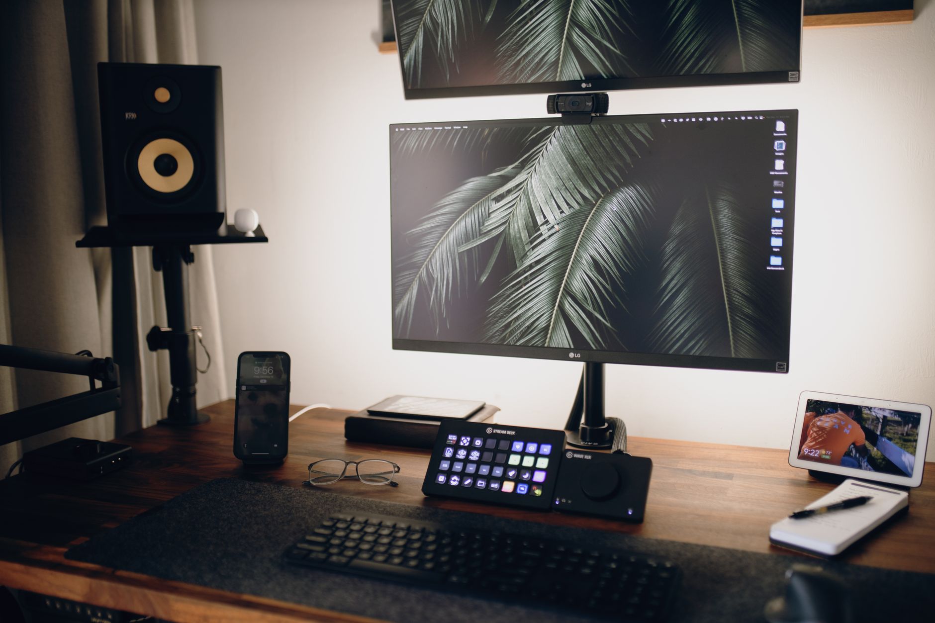 Home Office Showdown: Monitor or Check – Which Wins? — Introduction