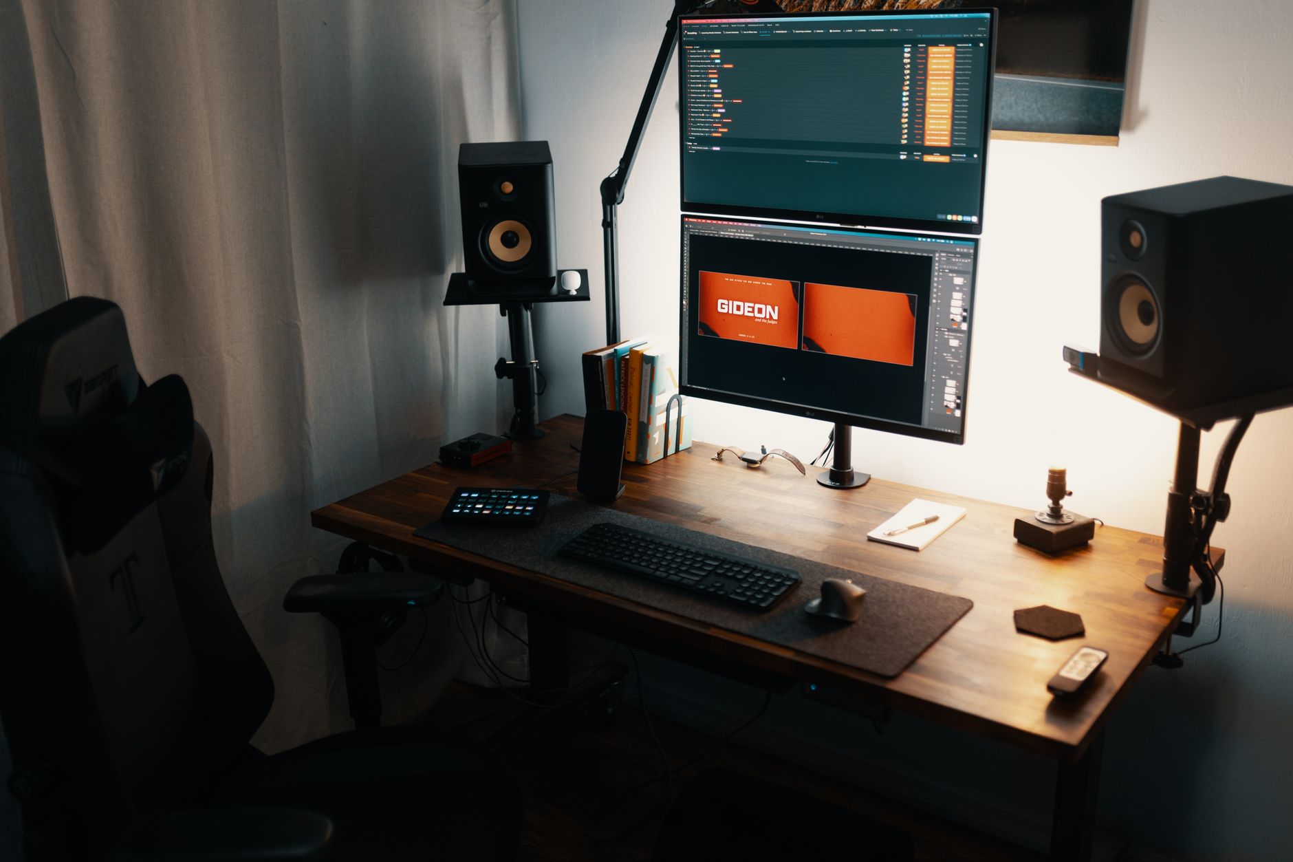 Which Monitor Gives Home Offices the Real Edge? - Prime Reviews Pro