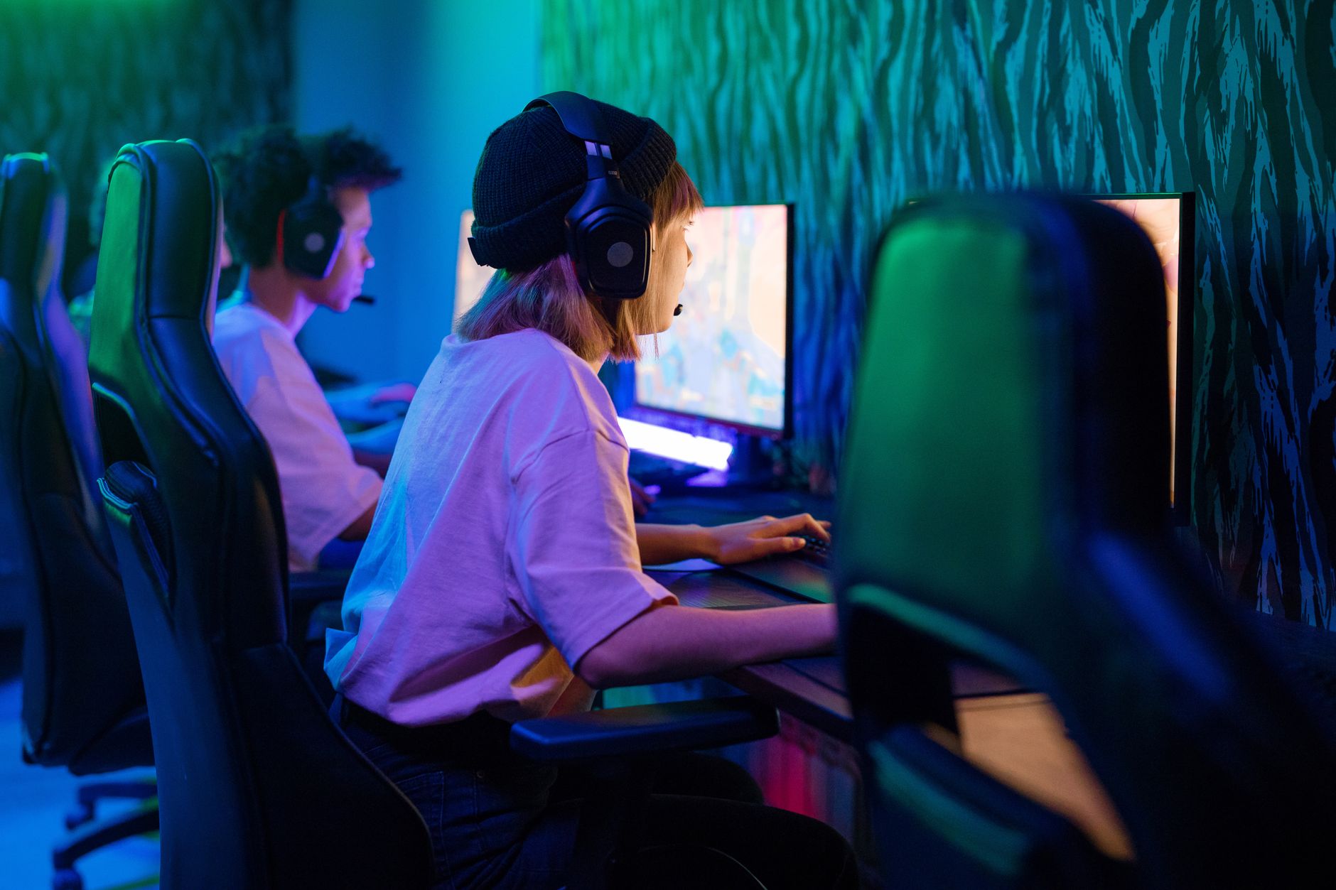 What Gaming Monitors Are Leading the Pack in 2024? — Why your gaming monitor feels like a barrier