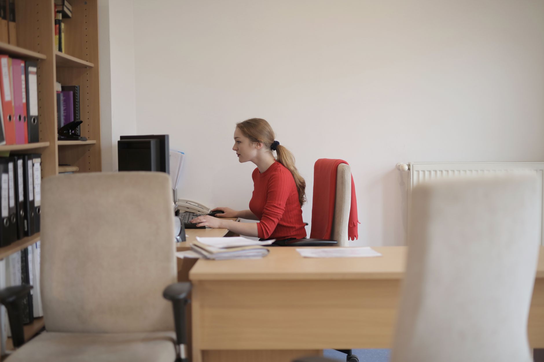 Which office chairs are defining comfort in 2026? — Adjustable Posture Fit
